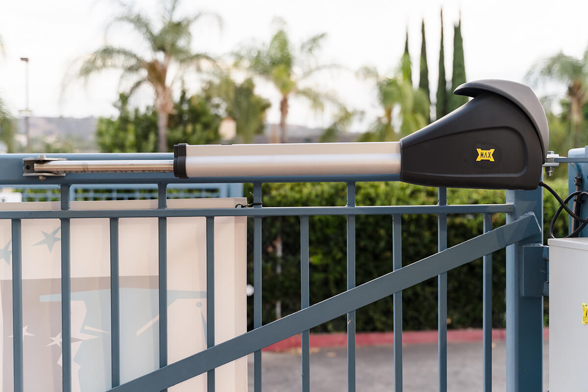 Rowland Heights Los Angeles 2 electric swing gate operator