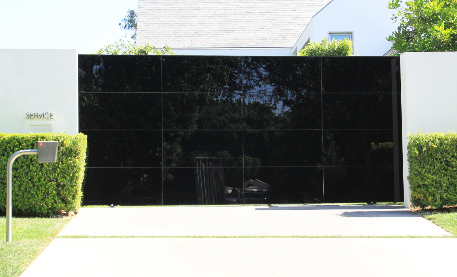 glass ingress automatic gate black Los Angeles